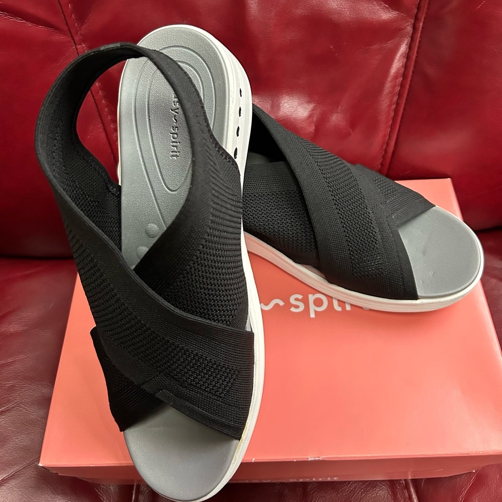 Easy Spirit Black Women's Sandals